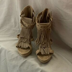 Fringed Tan Women's Sandals